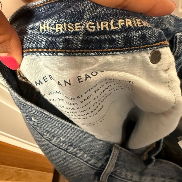 American Eagle High Waist Girlfriend Jean Extreme Distressed Blue 12 X-Short - Picture 7 of 8